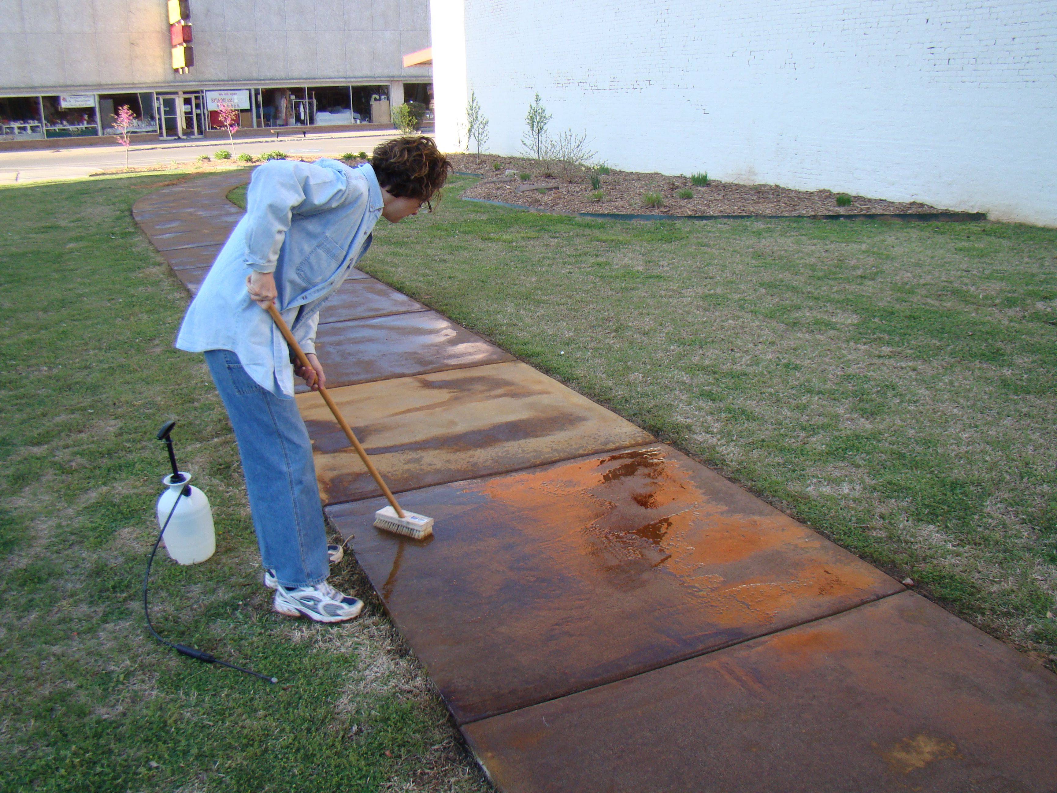  для тротуарной плитки из бетона износостойкая: чем покрасить на .